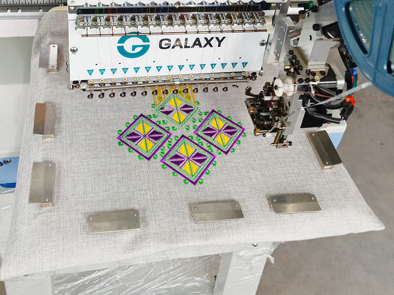 Magnetic embroidery frame